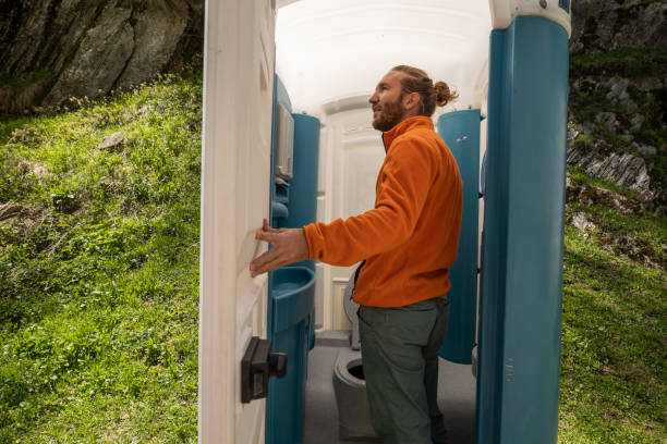 Best Porta potty rental near me  in Avoca, IA